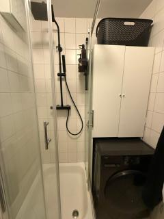 Ruhiges Design Apartment mit Balkon I 250 m zur NordArt - 2
