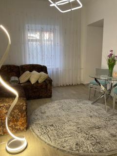 Loft on Slobidska Street - 3