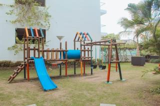 Apartment in Beachfront Building with Resort Pools near Historic Center Cartagena - 2