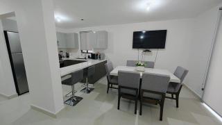 Casa Familiar de 3 habitaciones en Guadalupe BBVA FIFA - 8