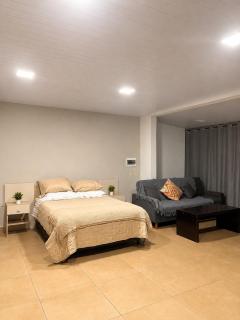 Private Guesthouse near IPS Ingavi & UNA & Biggie - 0