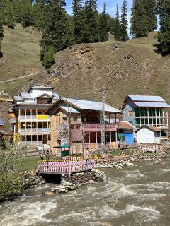 Zain Guest House - 0