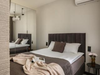 URBAN APARTMENTS Opolska 10 No 69 - Rooftop Garden -Free Garage - 8