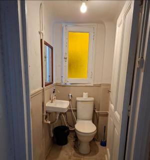 AL- Mazareta I Economic Bedroom with Shared bathroom I For Men only I غرفة خاصة بحمام مشترك للرجال فقط I 仅限男士 女士不允许 - 1
