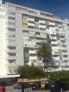 Fabulous sunny second floor apartment - Edificio Europark - overlooking gardens and pools. - 0