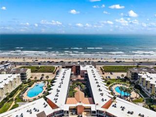Ocean Views - Hot Tubs - Heated Pool - Gym - Tennis ct - Shoreline Stays 3222 - 9