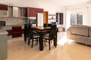 Highlight Apartment Saranda Elevated City View Stay - 0