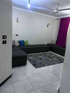 Two air-conditioned rooms with 4 beds, in Al-Ahyaa, 10 minutes away from El Gouna - 0
