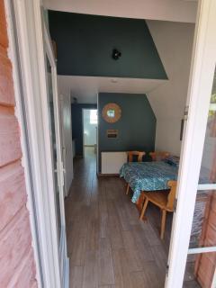 Maisonnette au calme avec jardin vu forêt - 3