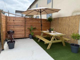 Cosy Appartement avec Parking - 0