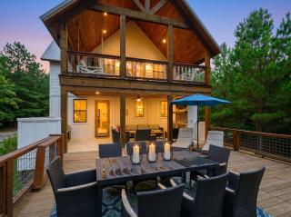 Sugarberry Farm - Stay for 8 - 6