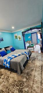 Cozy Summer Retreat - 9