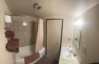 Pine Creek Motel - 4
