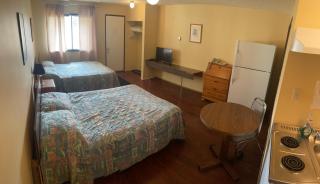 Pine Creek Motel - 2