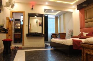 Zaryab Hotel & Restaurant - 4
