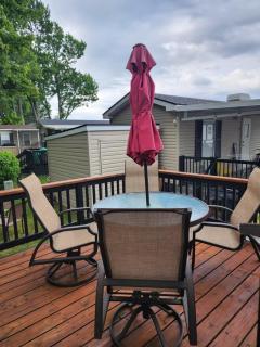 2 BR Cottage with Lake View at Sherkston Resort, Sleep 6 - 4
