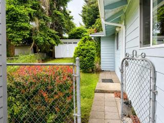 Bellevue Pet friendly 1BR ADU - 5