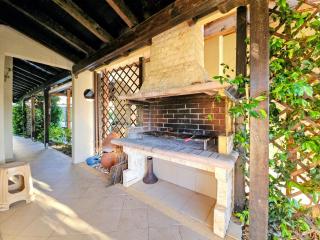 Villa by the sea - 1