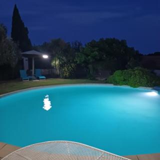 Les Lavandes le petit mazet privee avec la piscine privee - 3