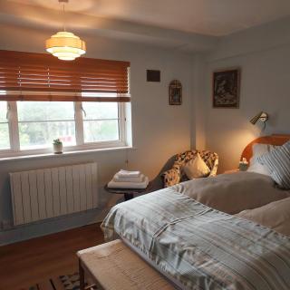 Central Bournemouth 1 Bed Apt Free parking Beach 8 mins - 9