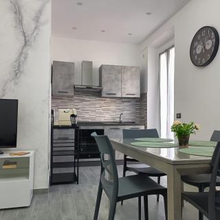 Giuly's Modern House - 0