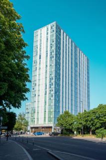 Grand View Apartment - 9