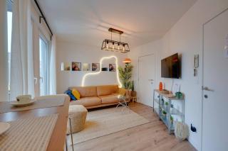 Stylish Urban Apartment Antwerp Centrum - 2