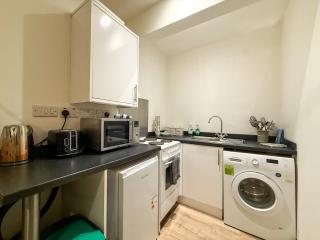 Pittville Georgian Studio - 3