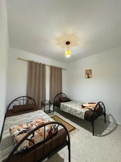 Dar KAMOUN - 2BR Apts with 5G WiFi & Parking, Houmt Souk & Corniche - 9