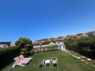 Amazing standalone Villa with 4 master rooms, private Garden, and pool - 9