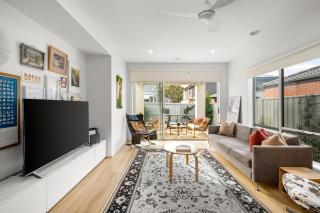 3BR Light-filled Retreat Mt Duneed - 2