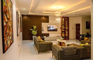 Stonehaven A- 2 Bedroom Luxury Shortlet Apartment Oluyole Ibadan - 6