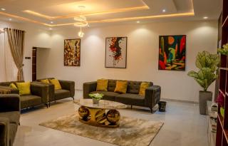 Stonehaven A- 2 Bedroom Luxury Shortlet Apartment Oluyole Ibadan - 8