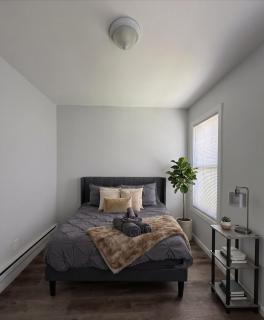 Renovated 3BR Bay Windows EWR 15 Min - 5