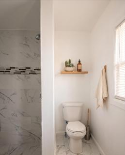Renovated 3BR Bay Windows EWR 15 Min - 7