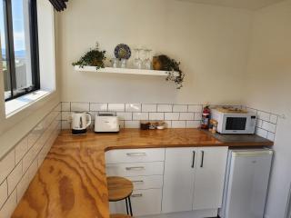 Riverside retreat, Wanaka - 1