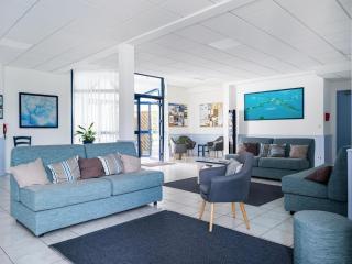 Beautiful 8-Person Family Duplex - 3