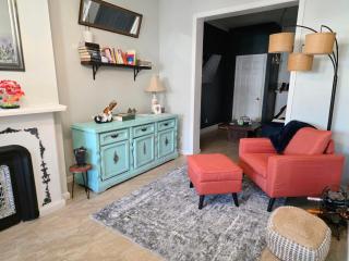 Vintage Home Vibe - 5