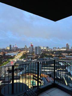 2 Bedroom Flat in Birmingham - 3