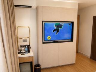 Greyfield Hotel and Apartments - 6