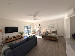 The Duck House: Modern, Rural, 3 min drive to town - 8