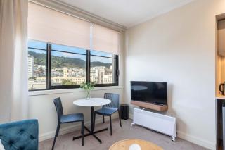Central Te Aro Stay - Modern Studio for 2 - 4
