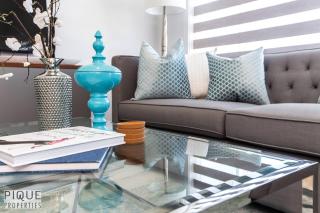 *New*Chic Modern Home*King bed*Foosball*Sleeps 8! - 2