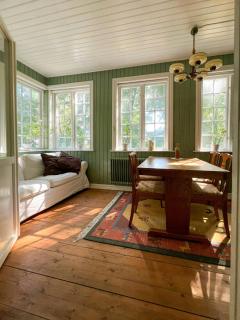 Century-Old House By The Sea In Sandskogen - 9