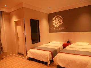 Shell Hotel Hebi Qi County Qihe Road - 4