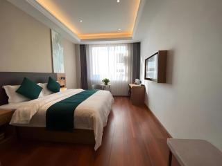 GreenTree Inn Express Cangzhou Nandagang Industrial Park Xinggang Road - 4