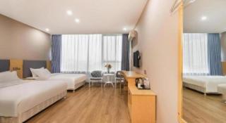 Super 8 Hotel Yizheng Walking Street - 4