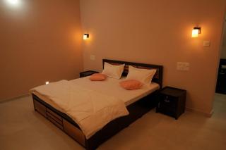 The Calm County Homestay - 7