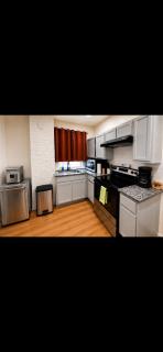 Cozy KC Retreat 1BR Getaway Near Downtown - 6