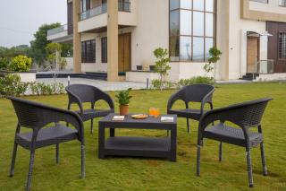 ELIVAAS Lush Haven 4 BHK Villa Private Pool, Terrace & Landscaped Garden - 1